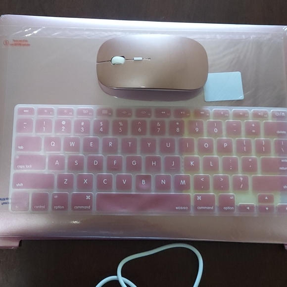 Cover - Picture 2 of 3